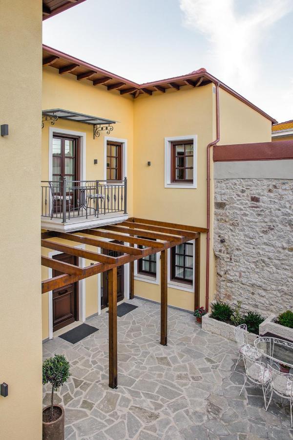 Petrou Suites Ιωάννινα Εξωτερικό φωτογραφία
